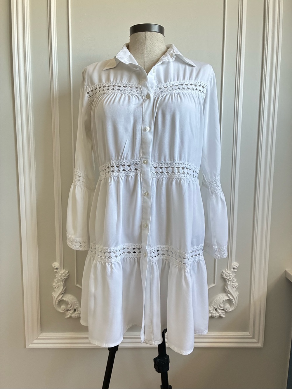 bohme White Button-Front‎ Tiered Crochet Trim Dress